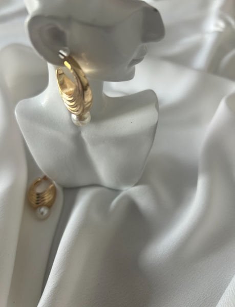İnci Detaylı Halka Gold Küpe